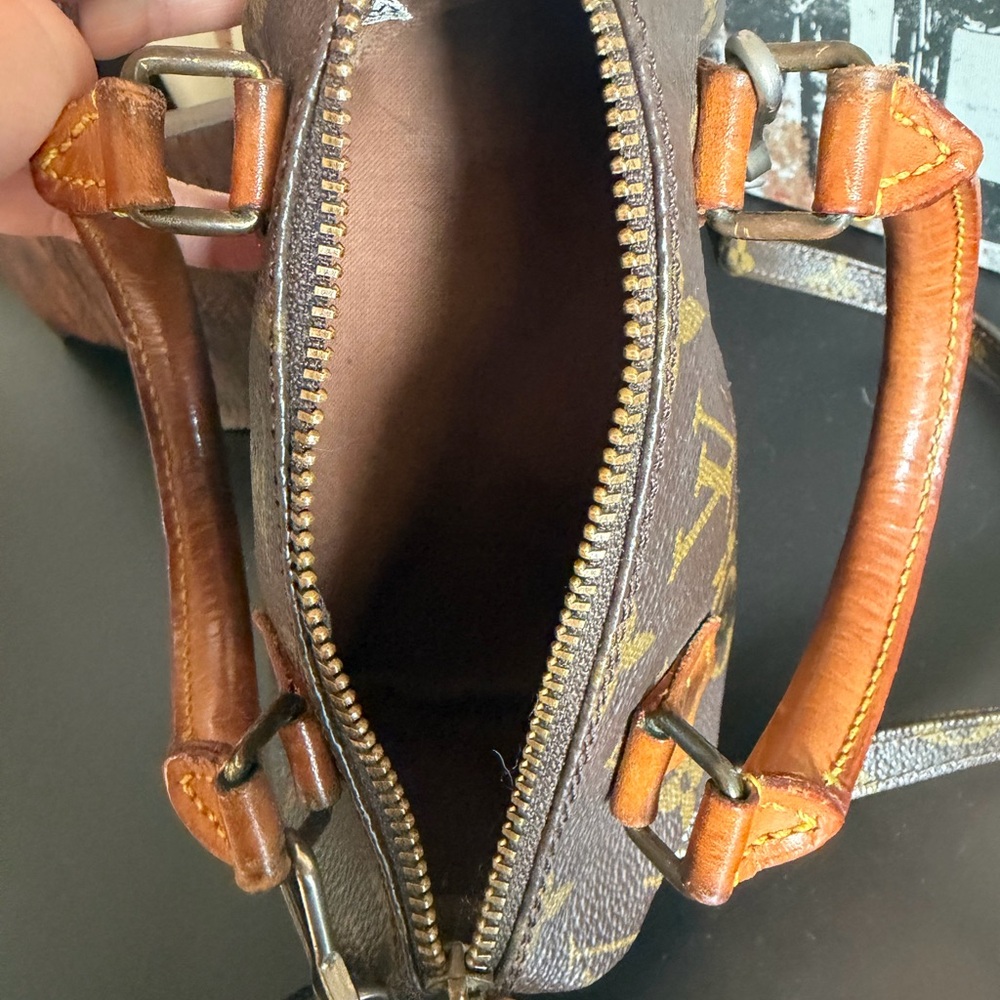 Authentic Louis Vuitton Mini Speedy HL - Picture 10 of 11